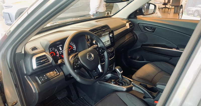 SsangYong Tivoli cena 112800 przebieg: 5, rok produkcji 2023 z Gliwice małe 232